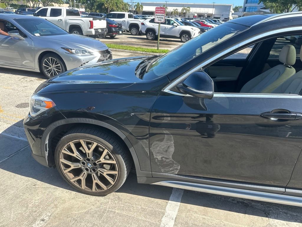Used 2021 BMW X1 sDrive28i w/ Convenience Package FWD image 5