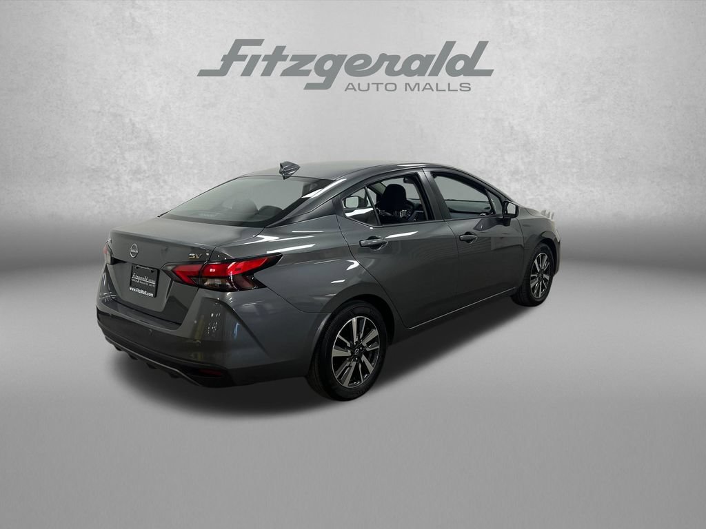 Used 2024 Nissan Versa SV FWD image 7