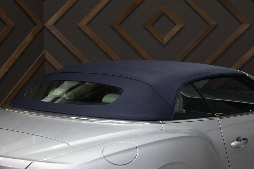Used 2021 Bentley Continental GT image 13