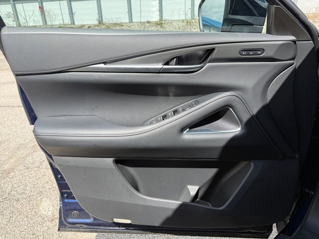 Certified 2026 INFINITI QX60 Luxe w/ Family Package image 21