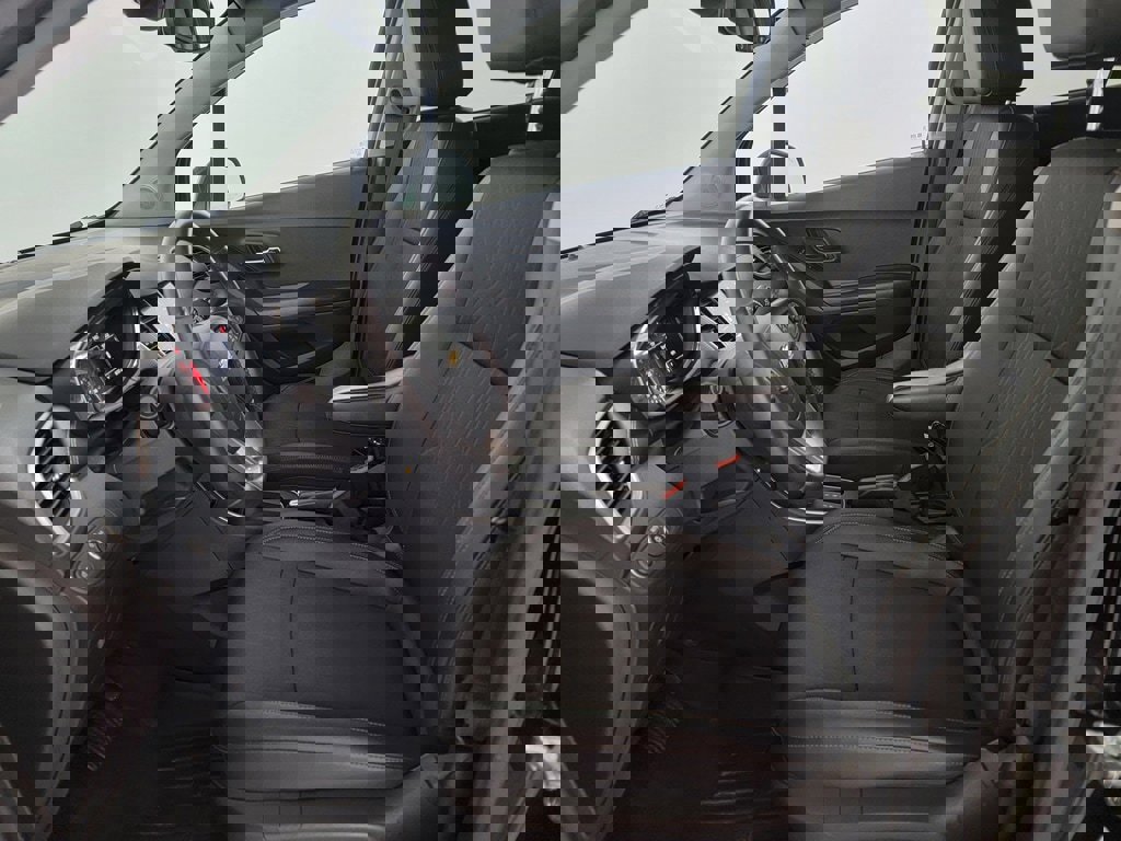 Used 2022 Chevrolet Trax LT w/ Driver Confidence Package image 14