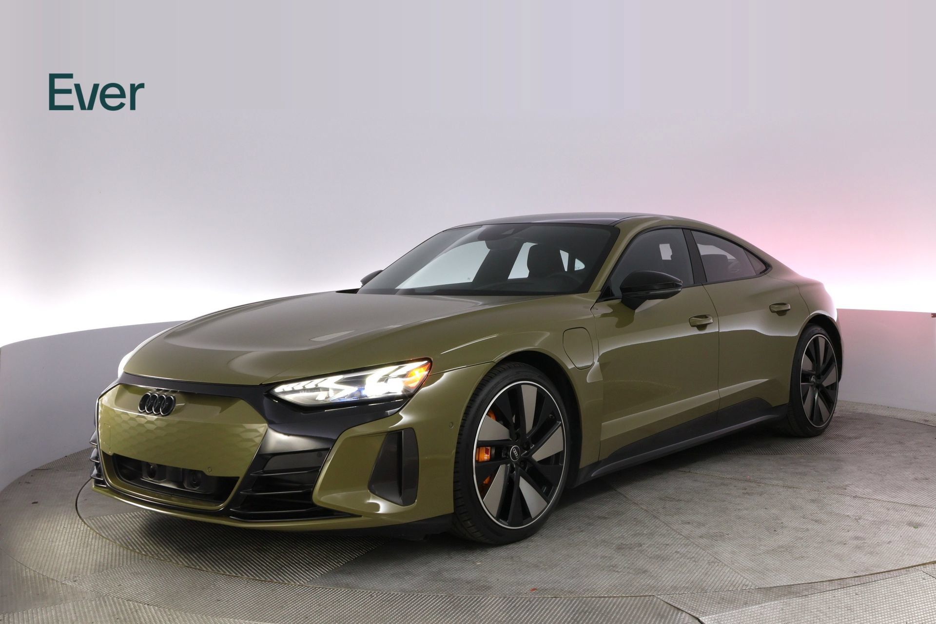 Used 2022 Audi RS e-tron GT w/ Carbon Performance Package AWD/4WD image 2