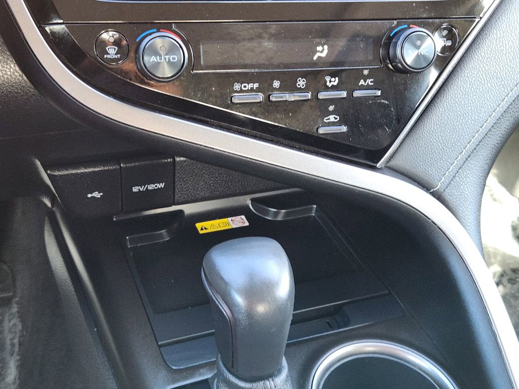 Used 2024 Toyota Camry XSE image 24