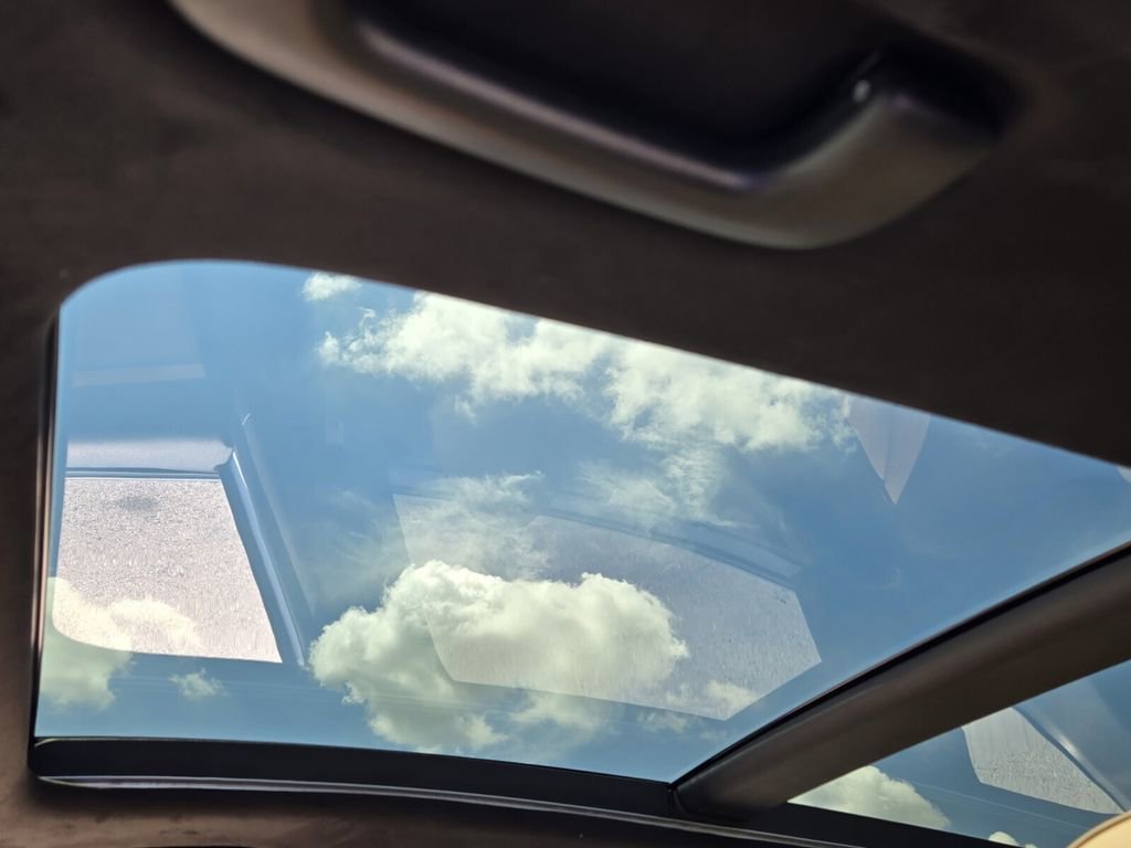 Certified 2023 Hyundai Santa Fe Calligraphy image 18