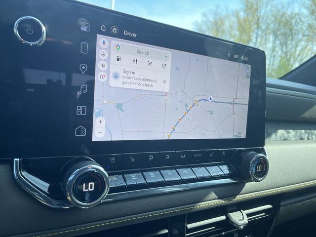 Certified 2026 Chevrolet Colorado ZR2 w/ Technology Package AWD/4WD image 14