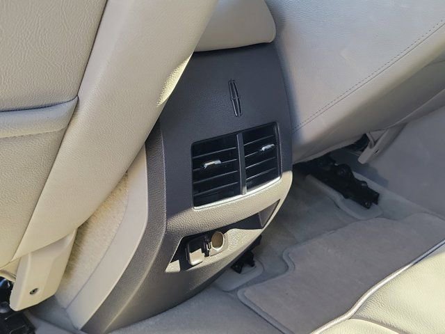 Used 2014 Lincoln MKX FWD w/ Equipment Group 102A image 24