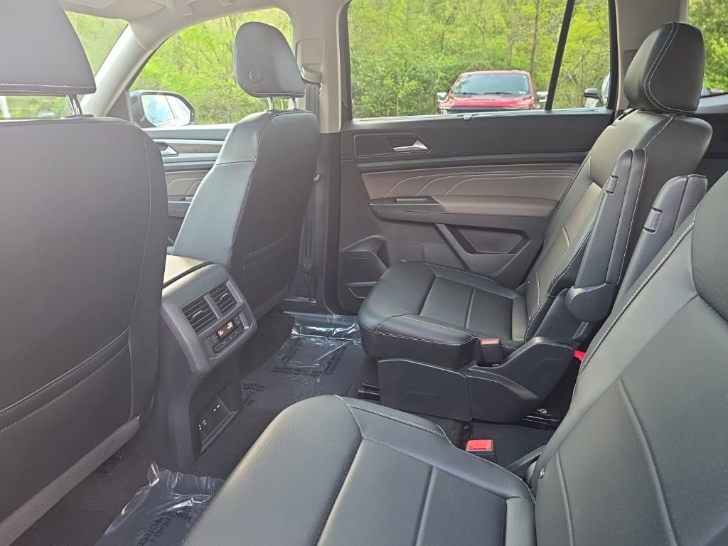Used 2021 Volkswagen Atlas SEL AWD/4WD image 11