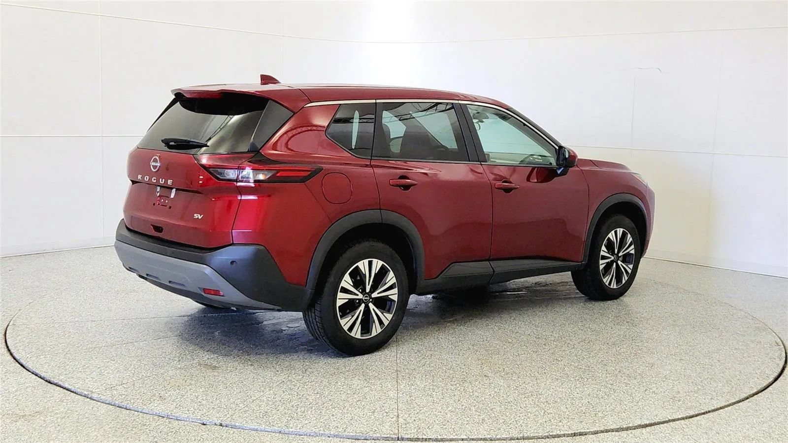 Used 2023 Nissan Rogue SV FWD image 7