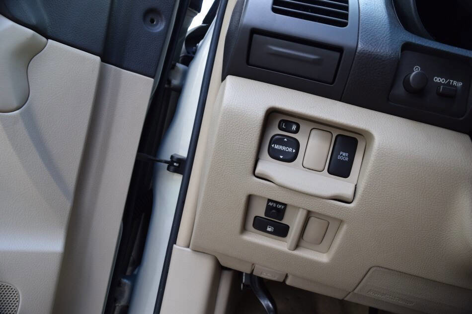 Used 2008 Lexus RX 400h AWD image 70
