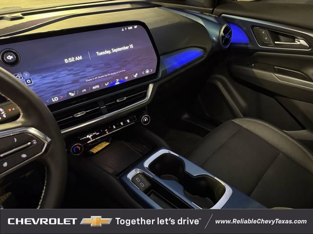 Used 2024 Chevrolet Equinox EV LT FWD image 19
