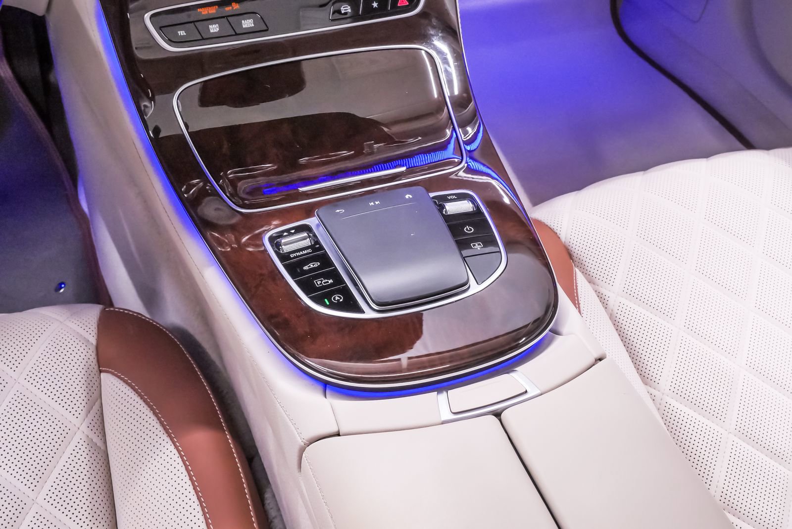 Used 2022 Mercedes-Benz E 350 Sedan image 19