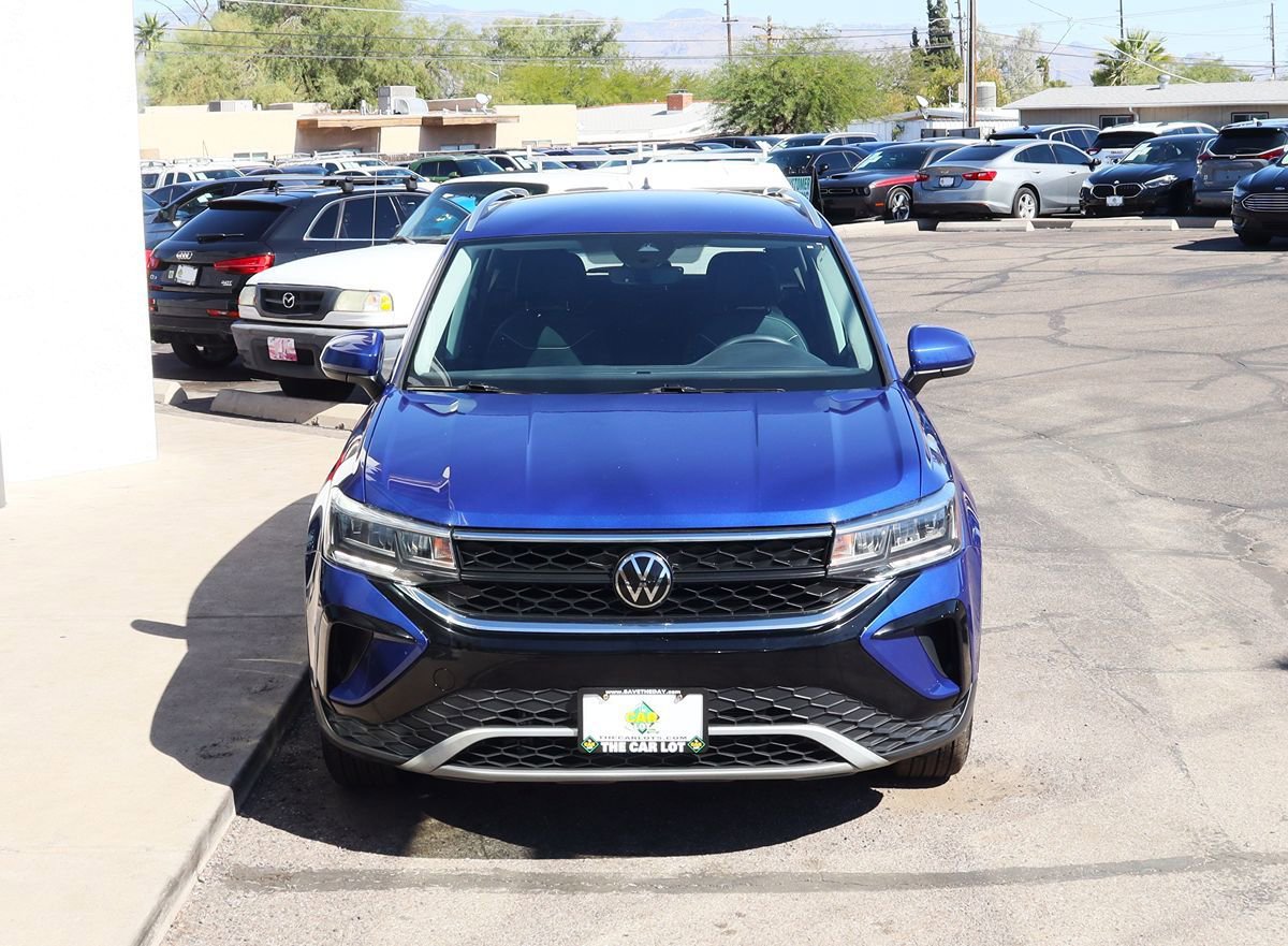 Used 2023 Volkswagen Taos SE FWD image 15