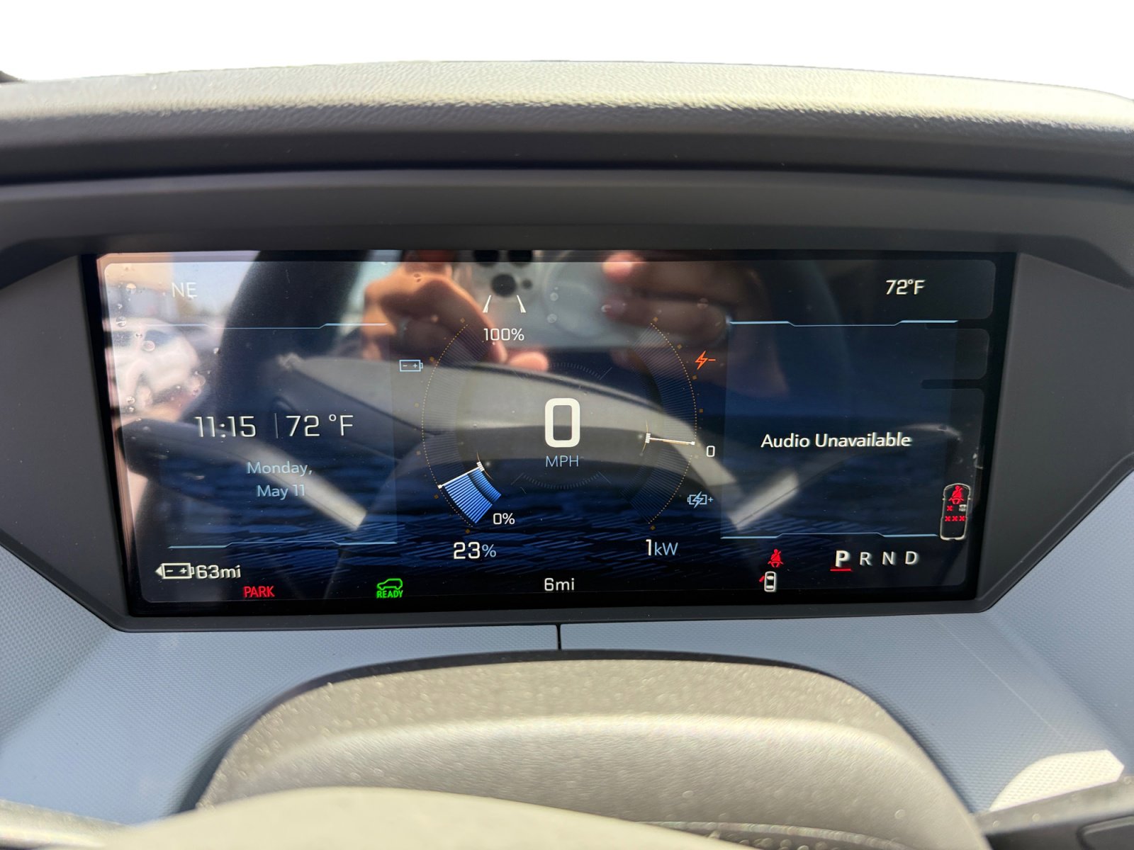 New 2027 Chevrolet Bolt RS w/ Technology Package FWD image 11