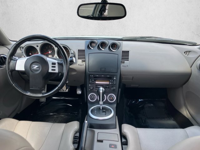 Used 2004 Nissan 350Z Touring w/ Aerodynamics Pkg RWD image 14