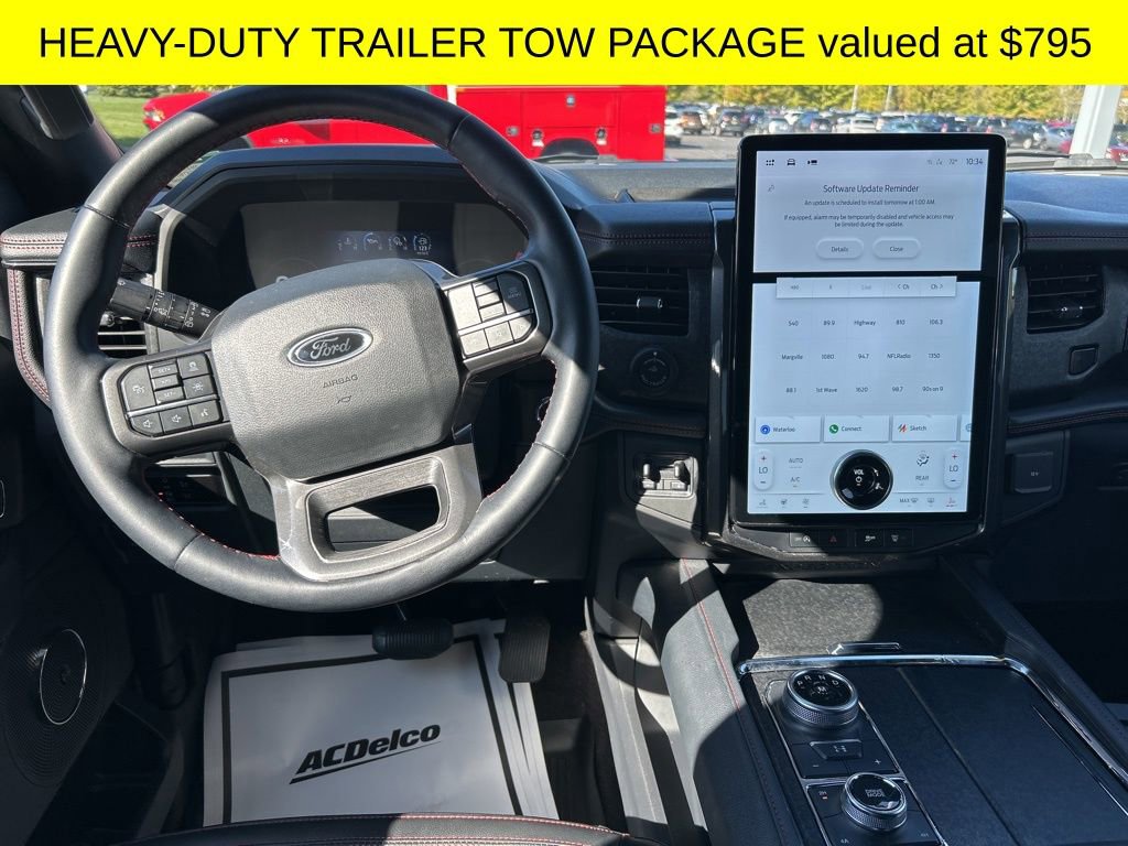 Used 2023 Ford Expedition Limited image 5