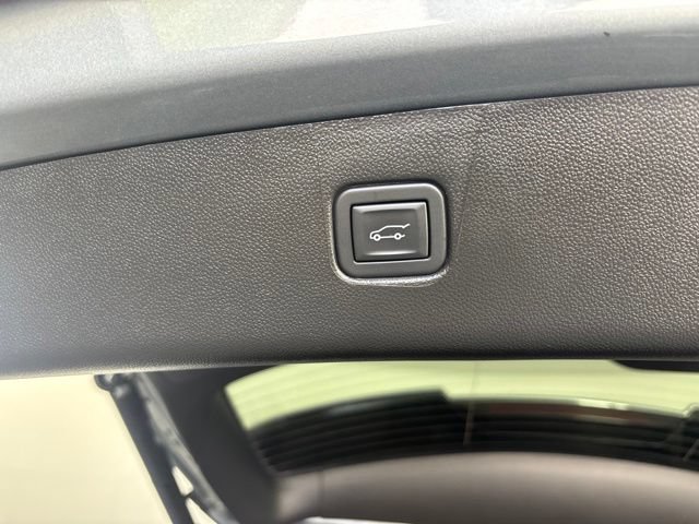 Used 2024 Chevrolet Blazer LT w/ Convenience Package FWD image 24