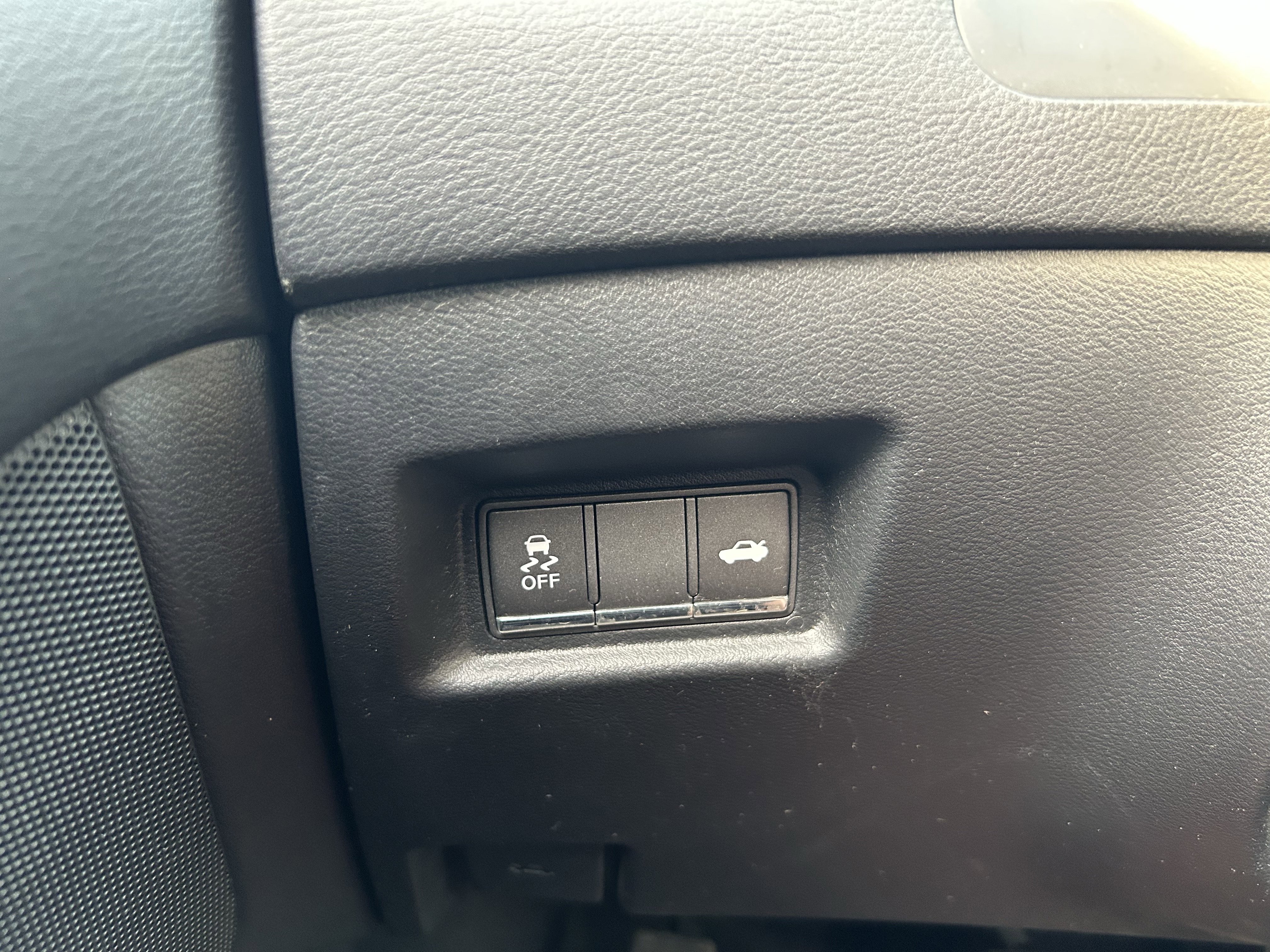 Used 2014 INFINITI Q50 Premium w/ Navigation Package image 19