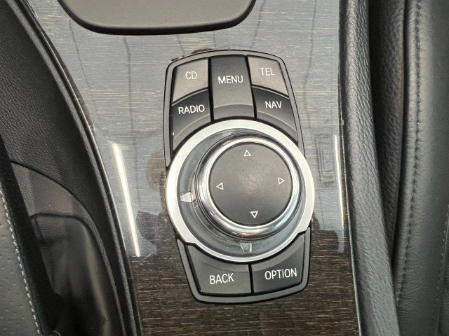 Used 2012 BMW 335i xDrive Coupe AWD/4WD image 27