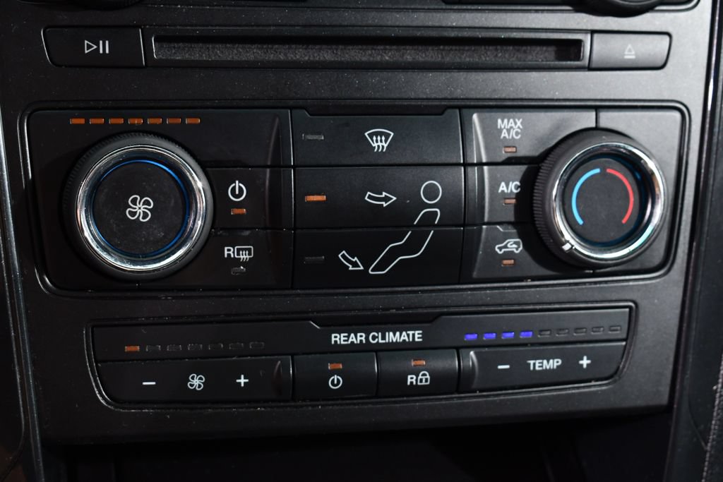 Used 2017 Ford Explorer XLT AWD/4WD image 30