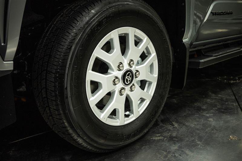 Used 2025 Toyota Tacoma SR5 RWD image 3