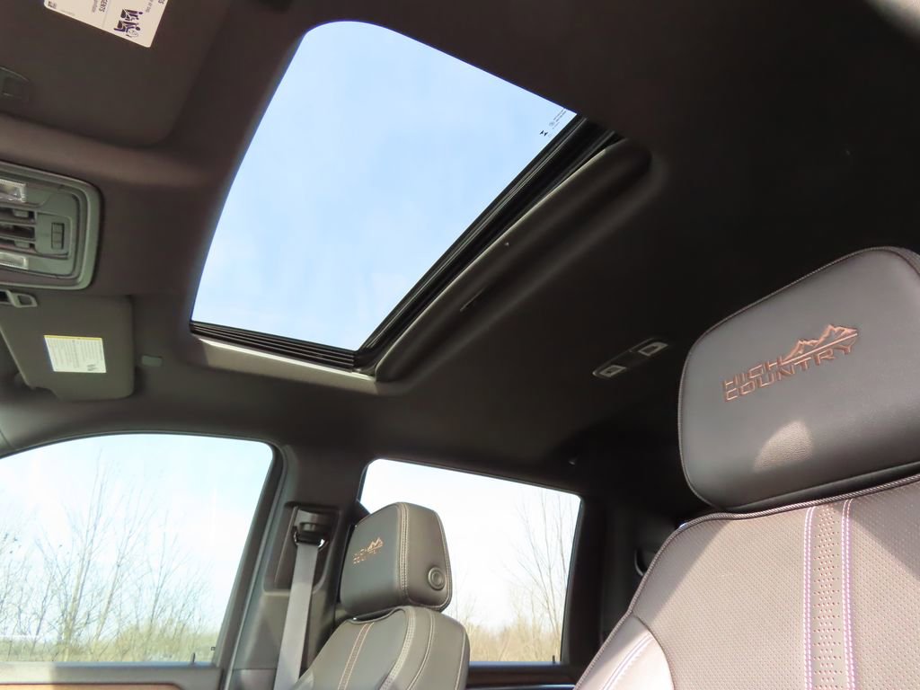 Certified 2024 Chevrolet Silverado 3500 High Country w/ High Country Premium Package image 5