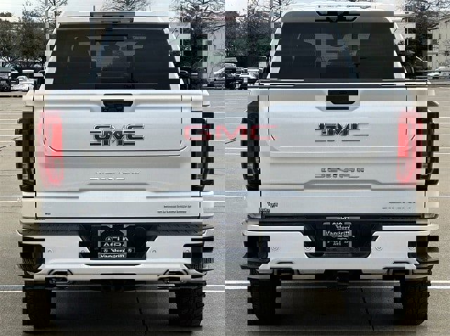 Used 2023 GMC Sierra 1500 Denali w/ Technology Package image 5