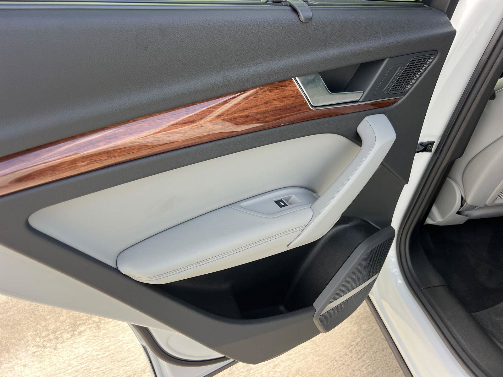 Used 2023 Audi Q5 2.0T Prestige image 22