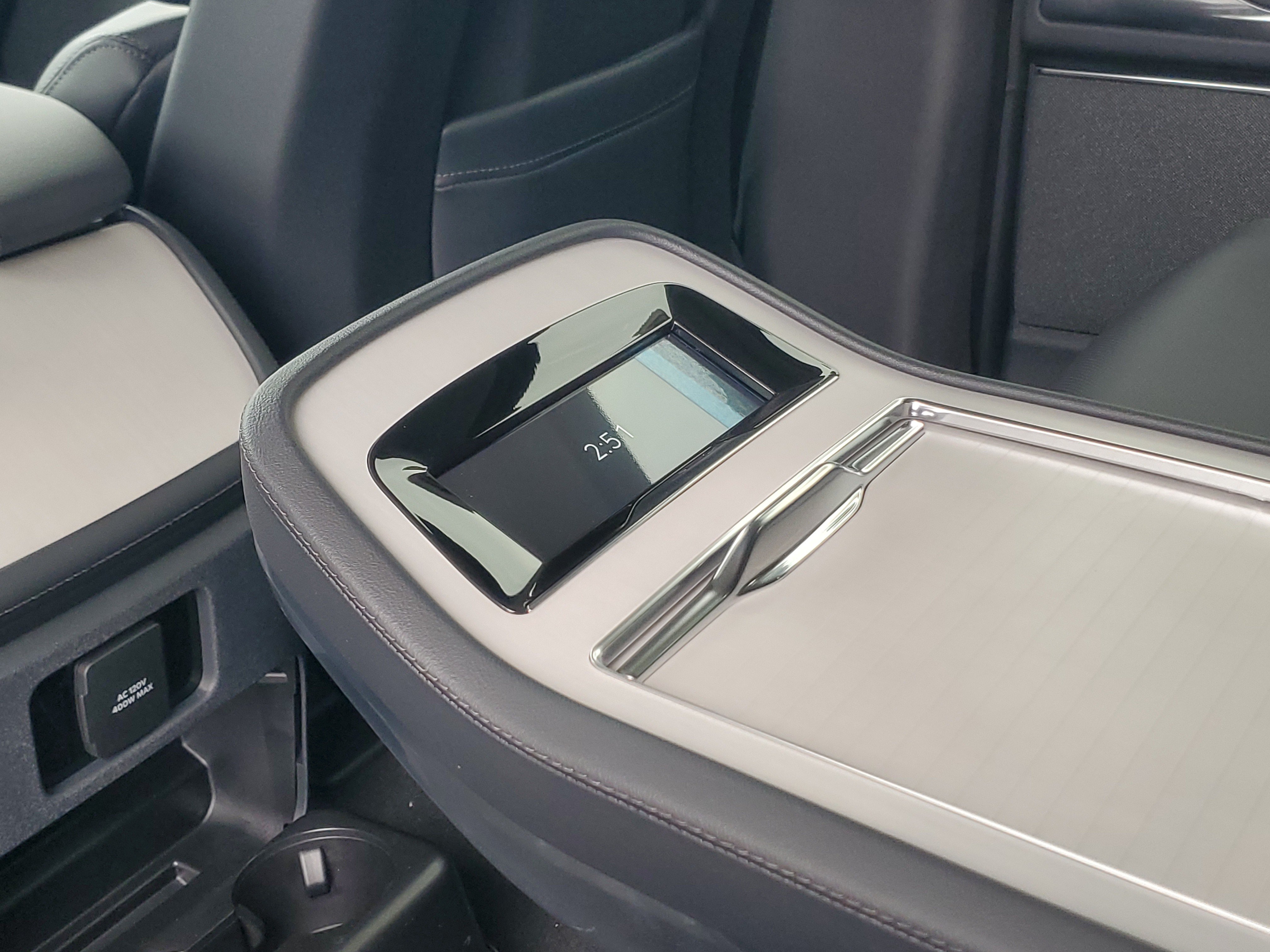 New 2026 Lincoln Navigator L Reserve AWD/4WD image 29