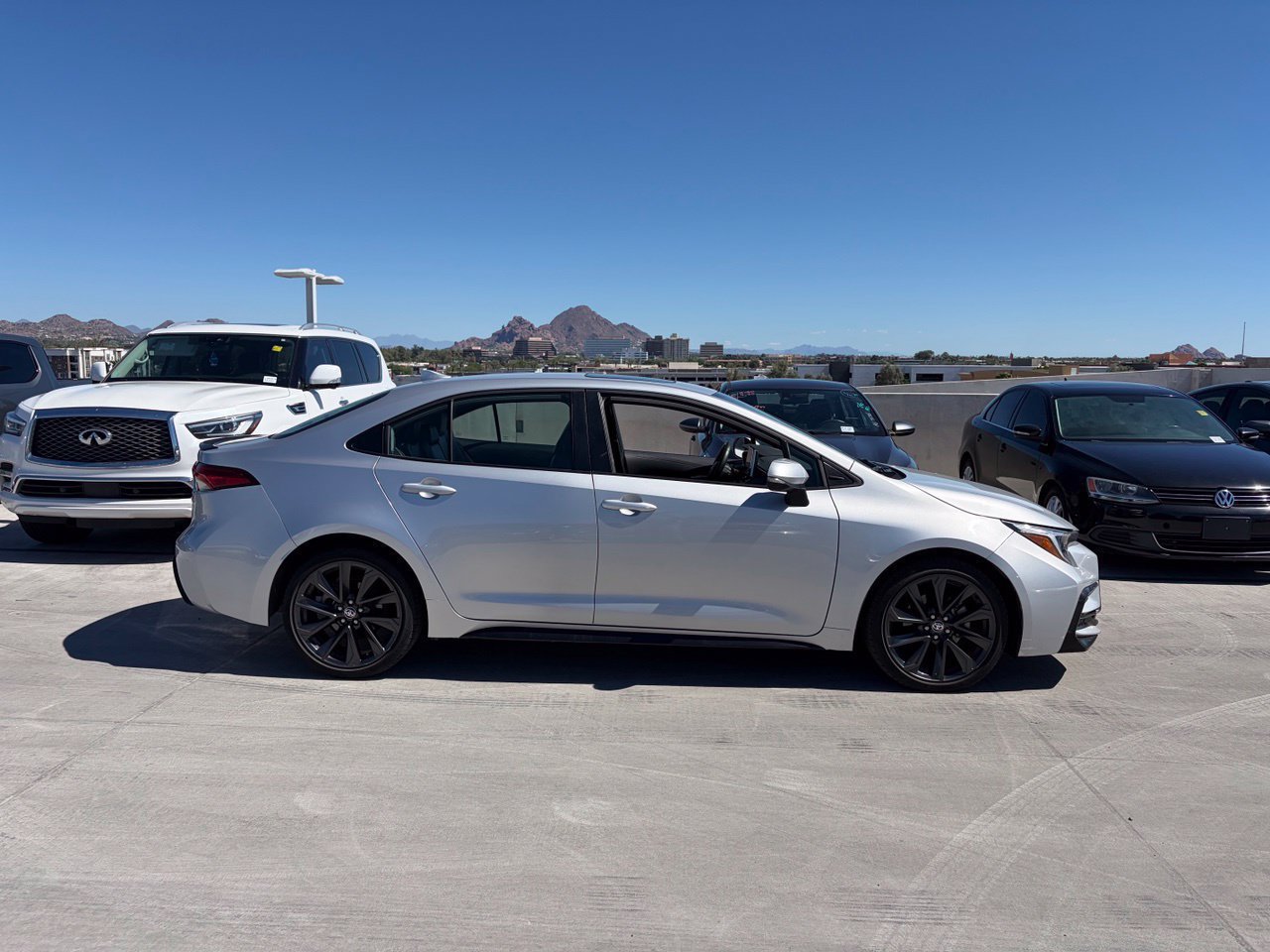 Used 2024 Toyota Corolla XSE FWD image 3