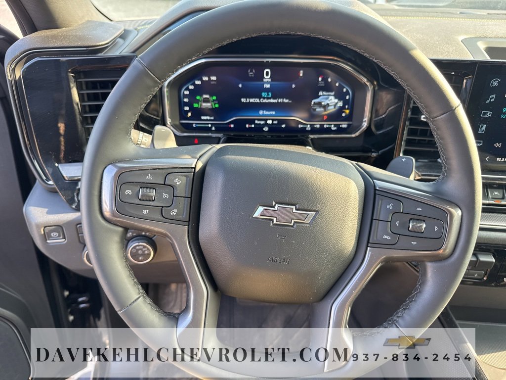 Used 2023 Chevrolet Silverado 1500 ZR2 image 18