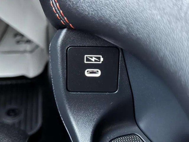 Certified 2025 Honda HR-V Sport image 25