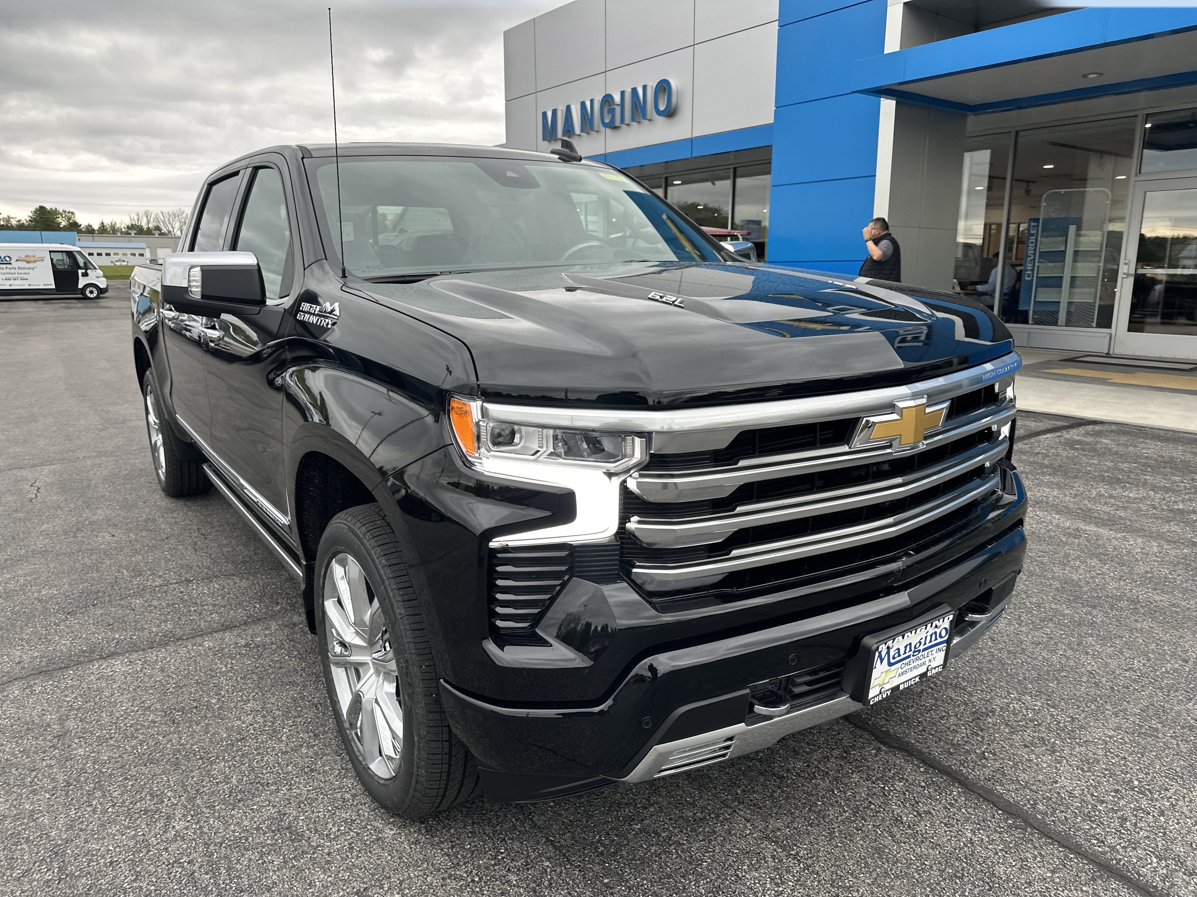 New 2026 Chevrolet Silverado 1500 High Country AWD/4WD image 2