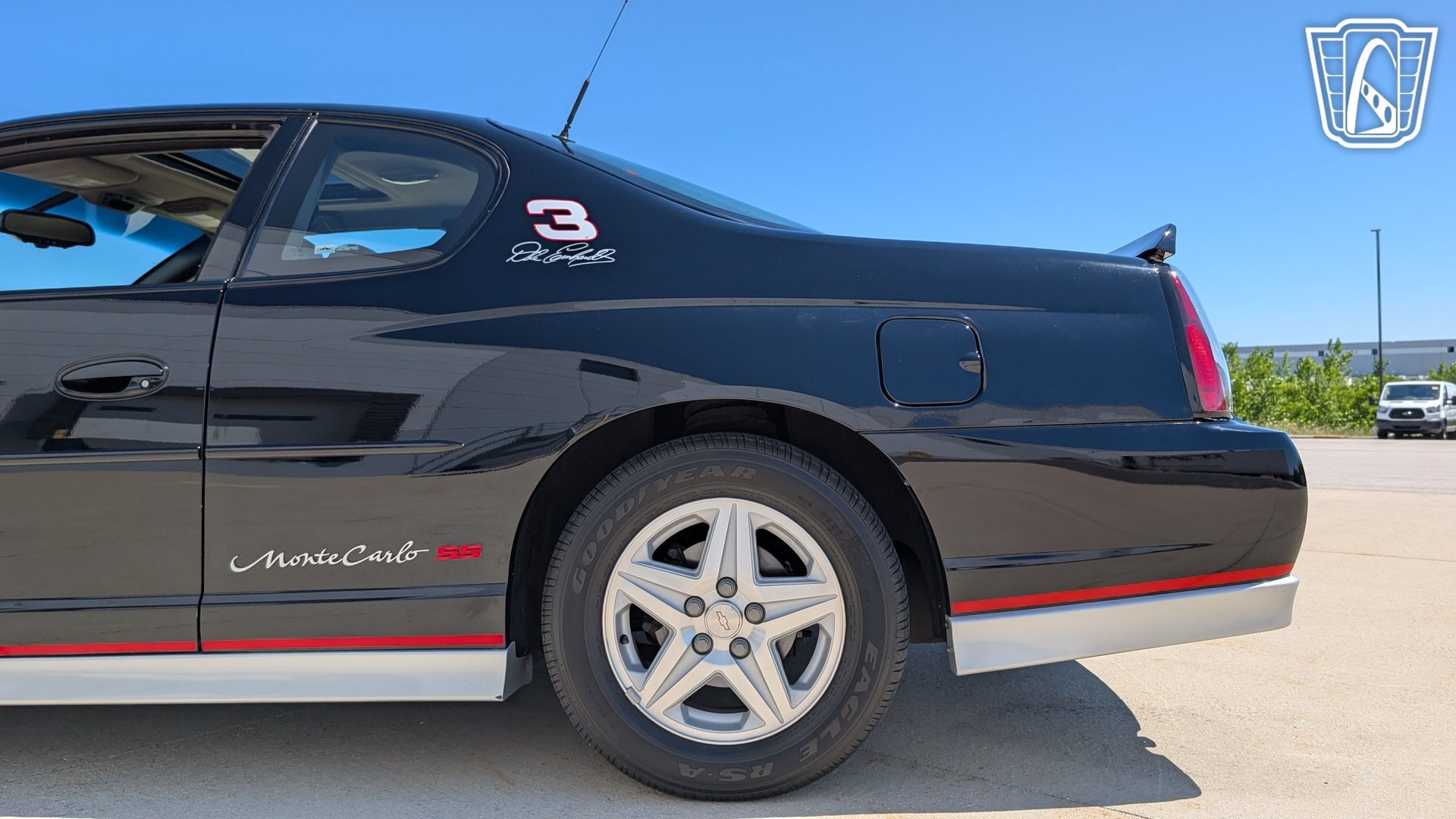 Used 2002 Chevrolet Monte Carlo SS w/ Pace Car Replica Pkg FWD image 31