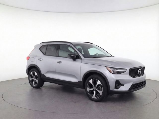 New 2026 Volvo XC40 B5 Plus w/ Protection Package Premier image 42