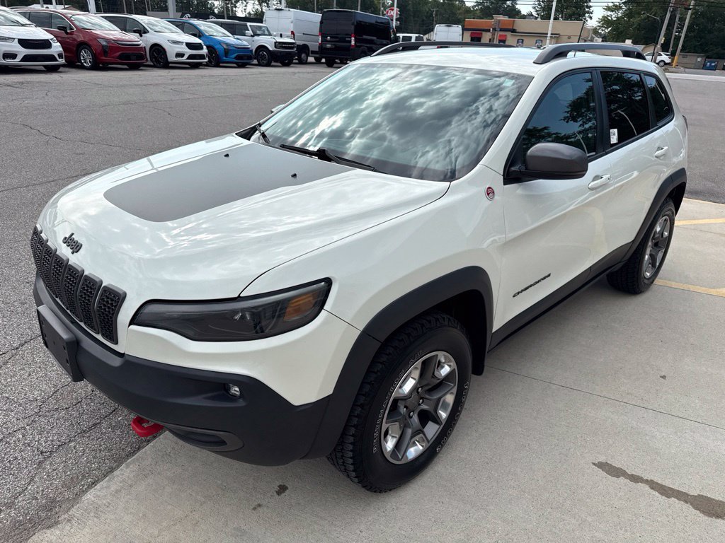 Used 2019 Jeep Cherokee Trailhawk w/ Cold Weather Group AWD/4WD image 10