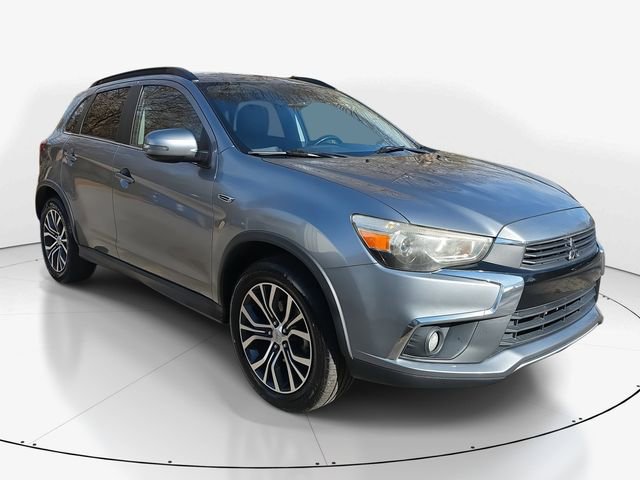 Used 2016 Mitsubishi Outlander Sport SEL image 2