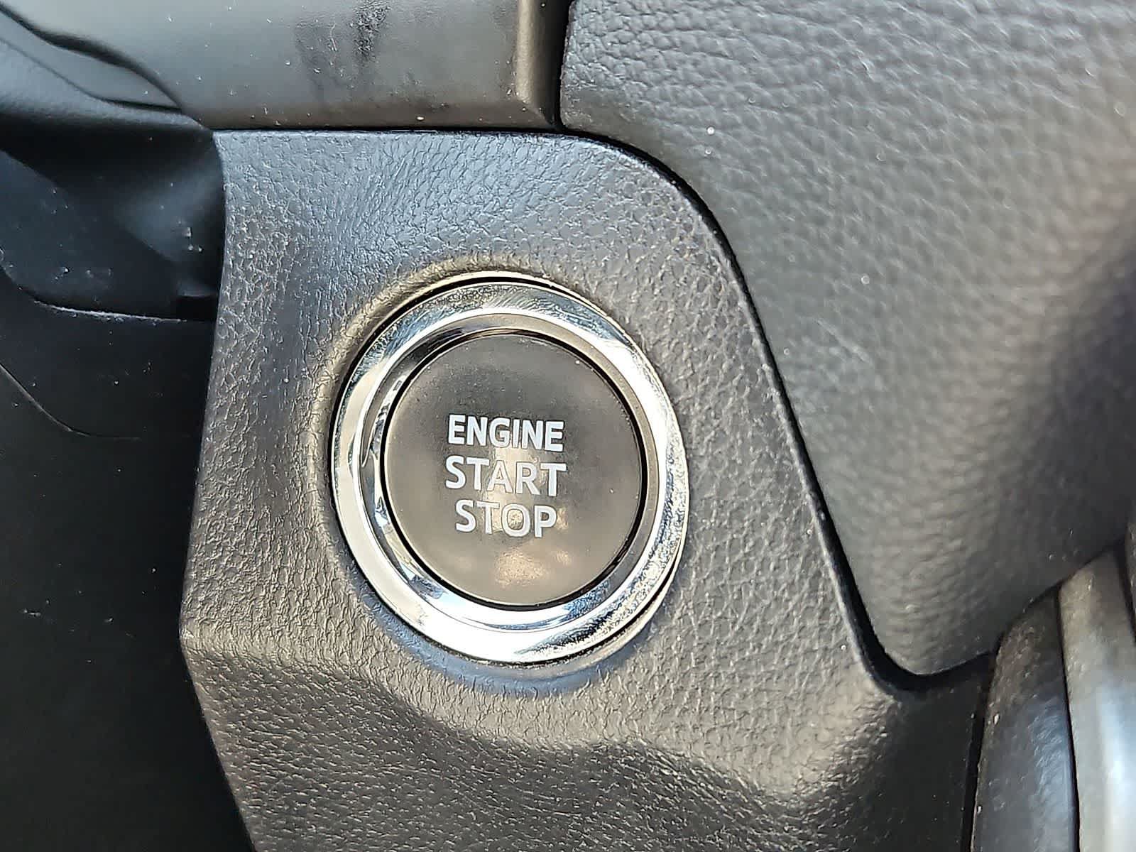Used 2024 Toyota RAV4 XLE FWD image 22