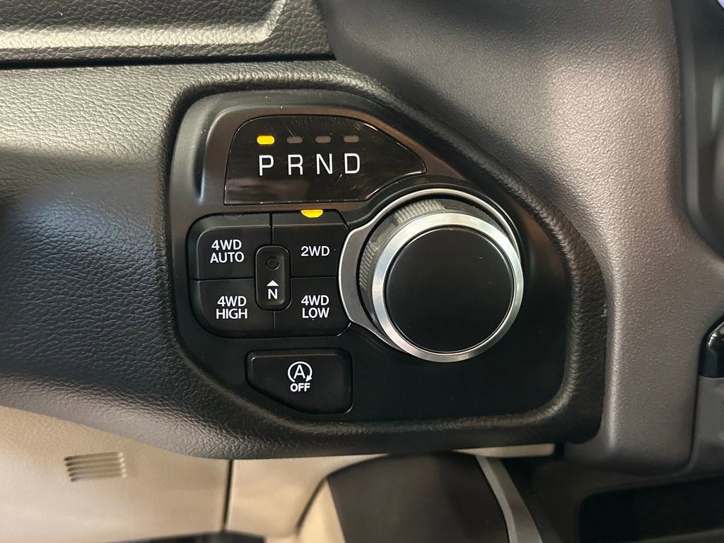 Used 2021 RAM 1500 Big Horn image 25