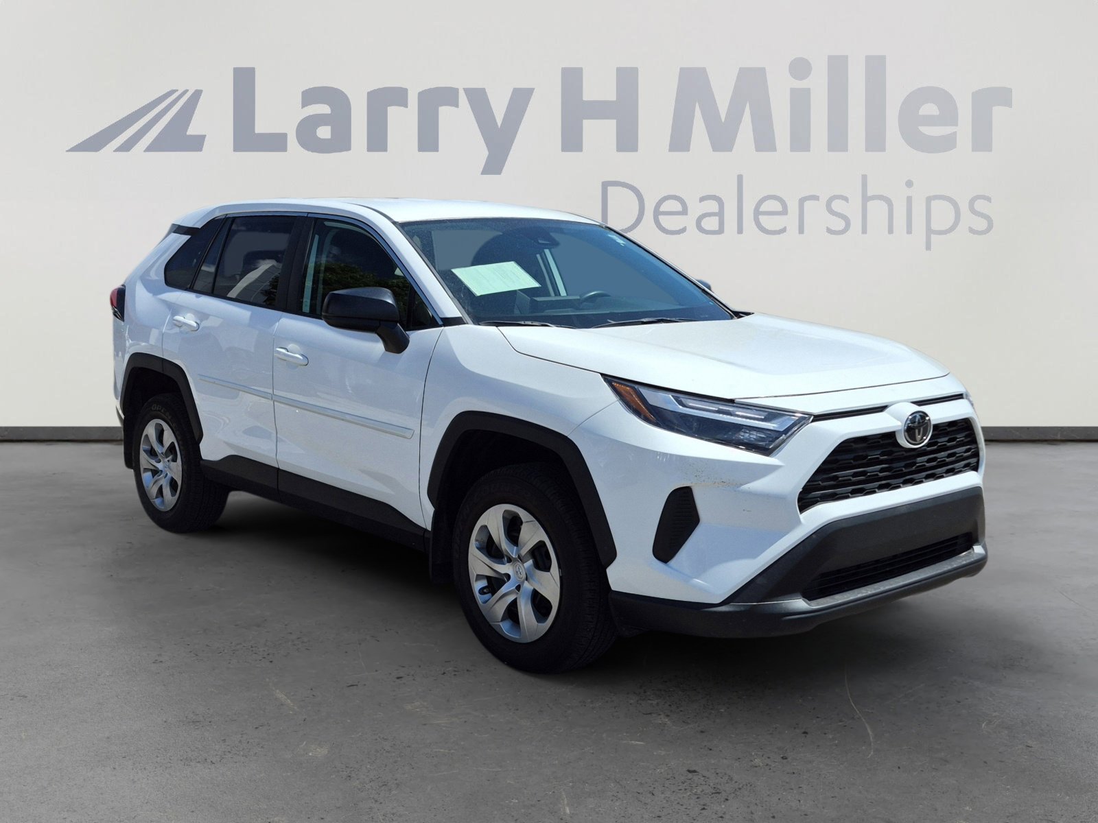 Certified 2023 Toyota RAV4 LE AWD/4WD image 7