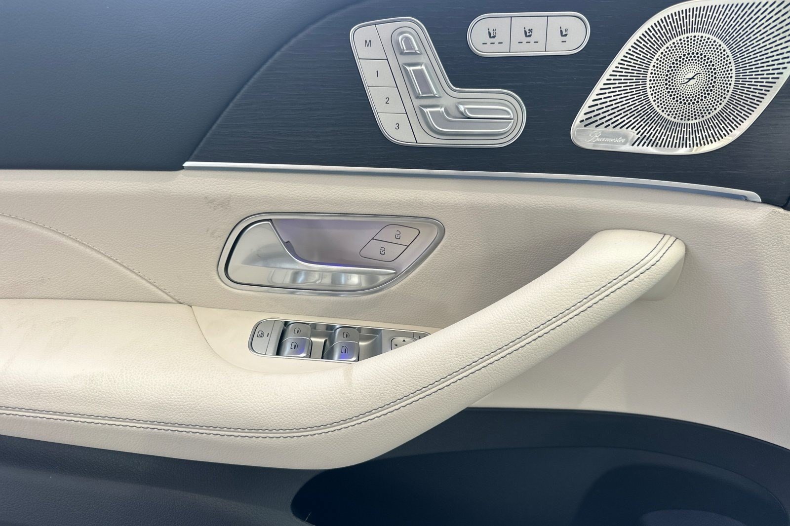New 2026 Mercedes-Benz GLE 450 4MATIC image 14