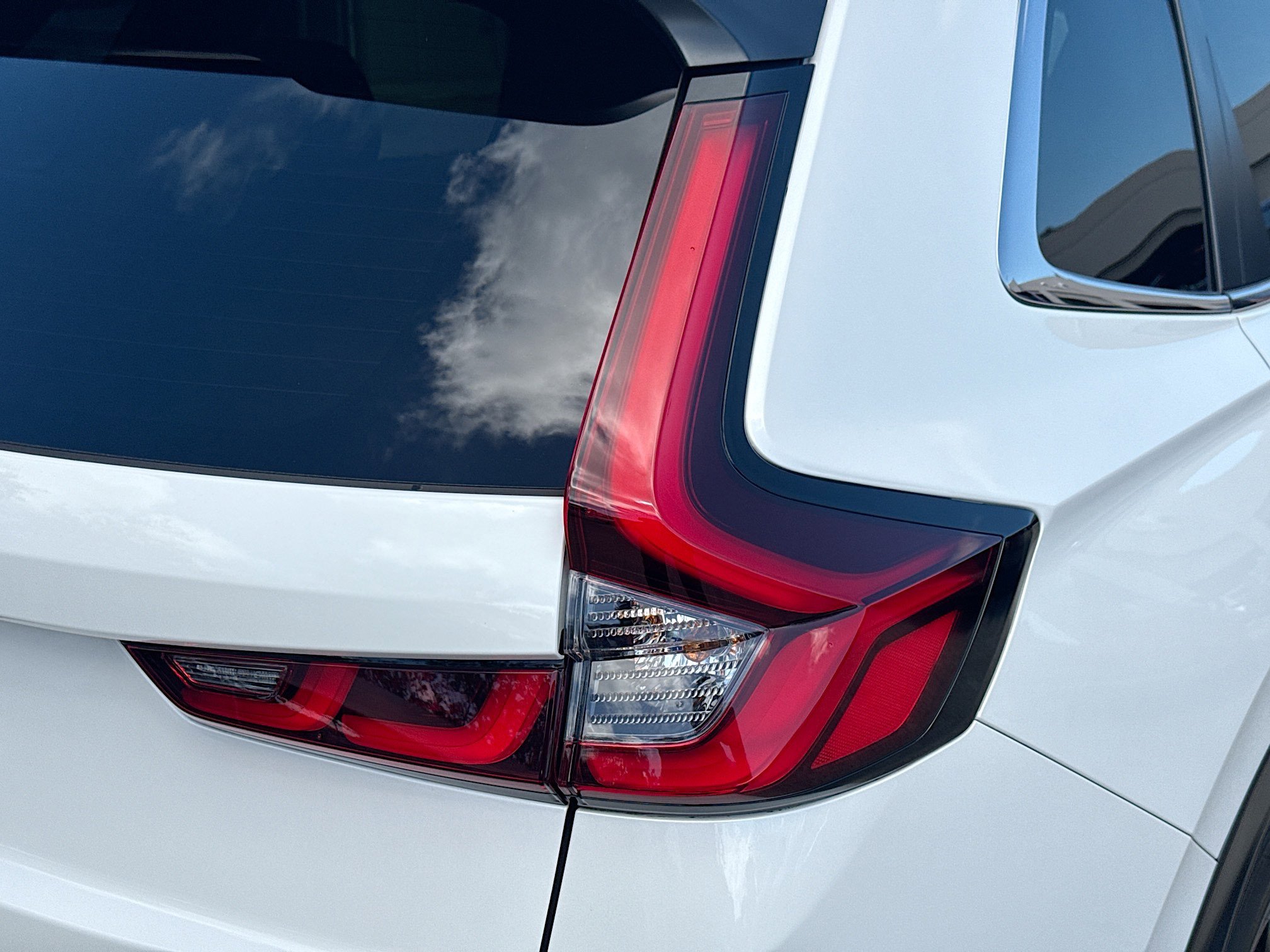 Certified 2025 Honda CR-V Sport-L image 27