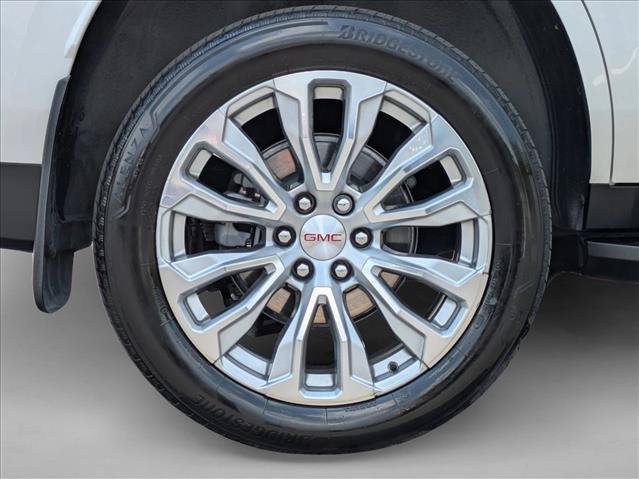 Used 2024 GMC Yukon Denali w/ Advanced Technology Package AWD/4WD image 30