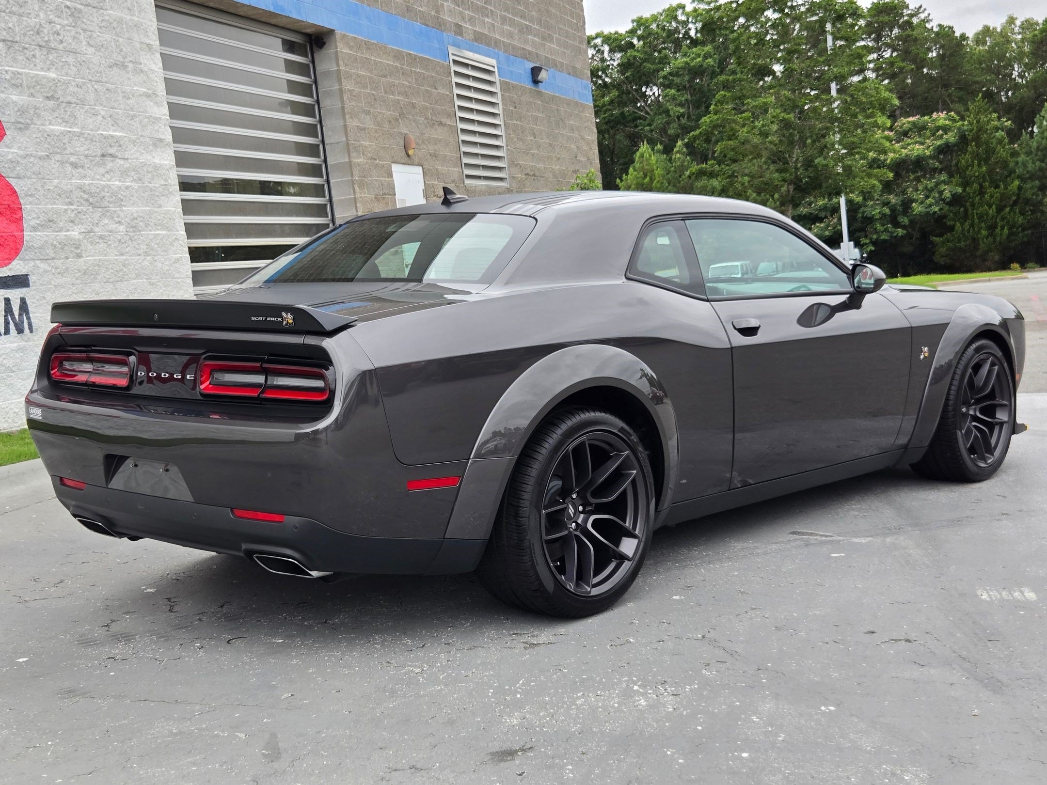 Used 2022 Dodge Challenger R/T Scat Pack RWD image 7