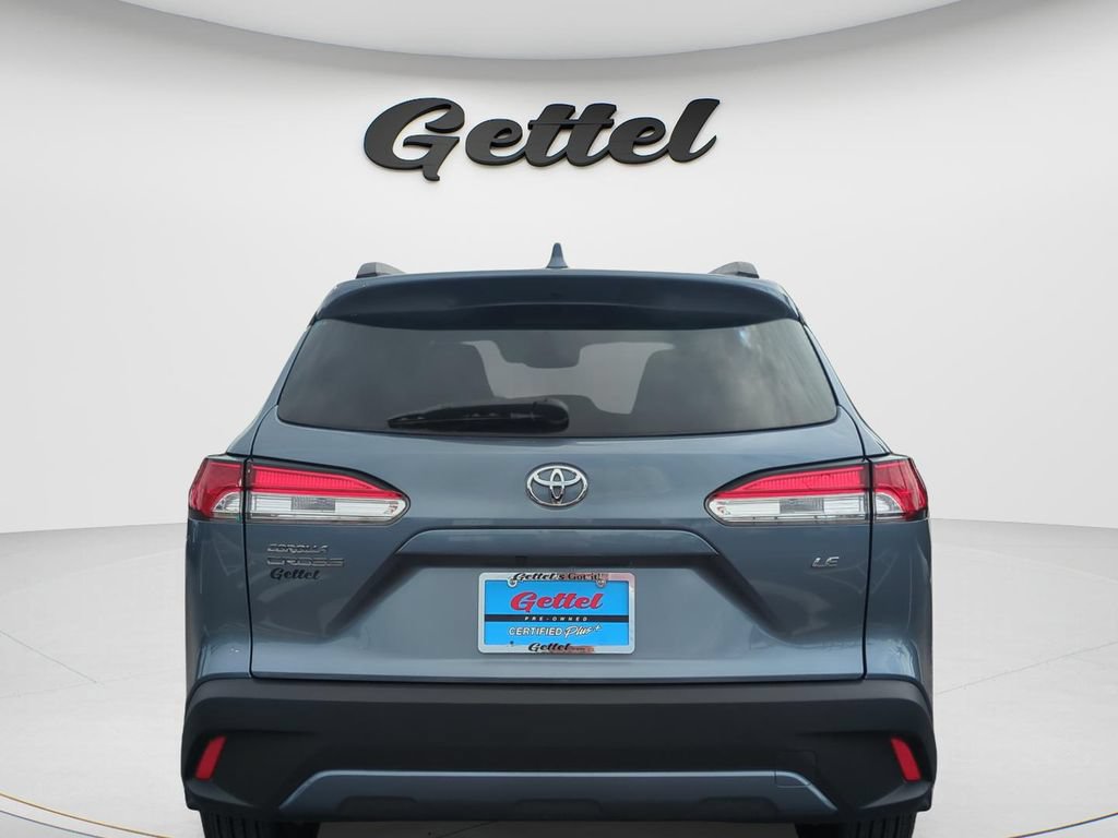 Used 2024 Toyota Corolla Cross LE FWD image 6