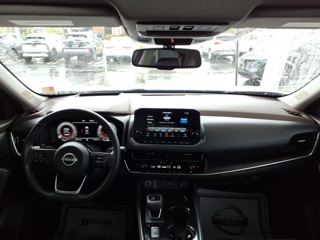 Certified 2023 Nissan Rogue Platinum w/ Platinum Premium Package image 23