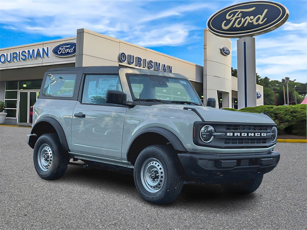 New 2025 Ford Bronco 2-Door image 1