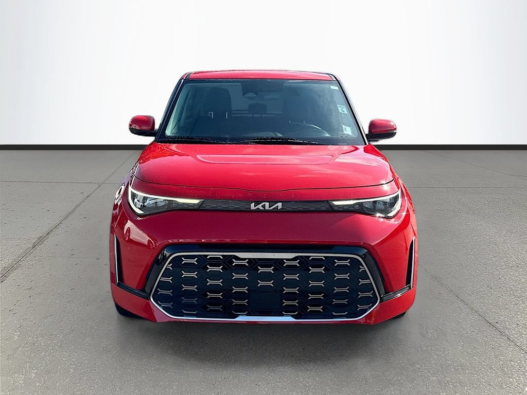 Used 2025 Kia Soul GT-Line w/ GT-Line Technology Package FWD image 2