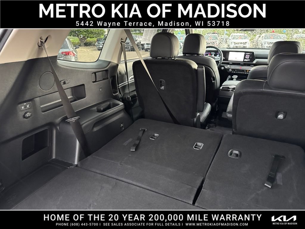 Used 2025 Kia Telluride S AWD/4WD image 40