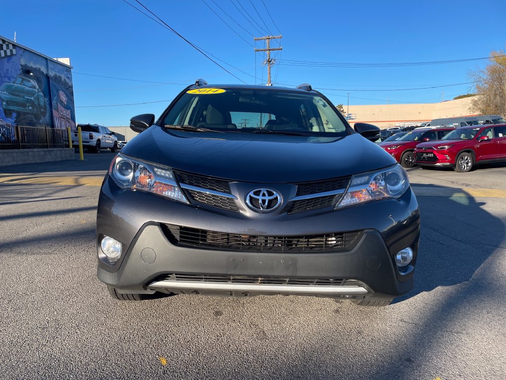 Used 2014 Toyota RAV4 XLE AWD/4WD image 8
