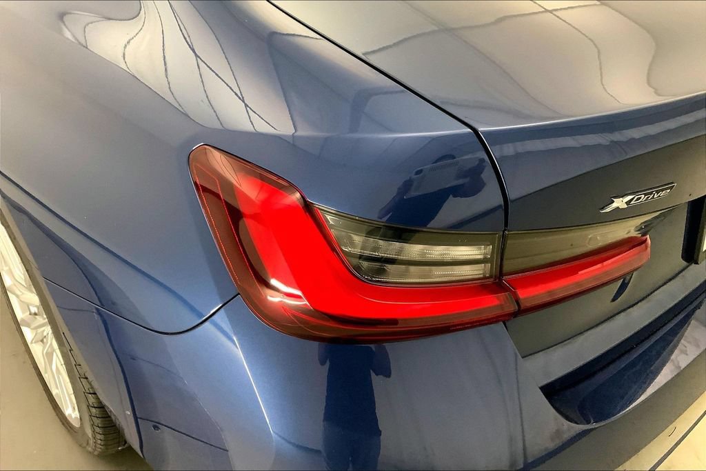 Certified 2023 BMW 330e xDrive AWD/4WD image 28